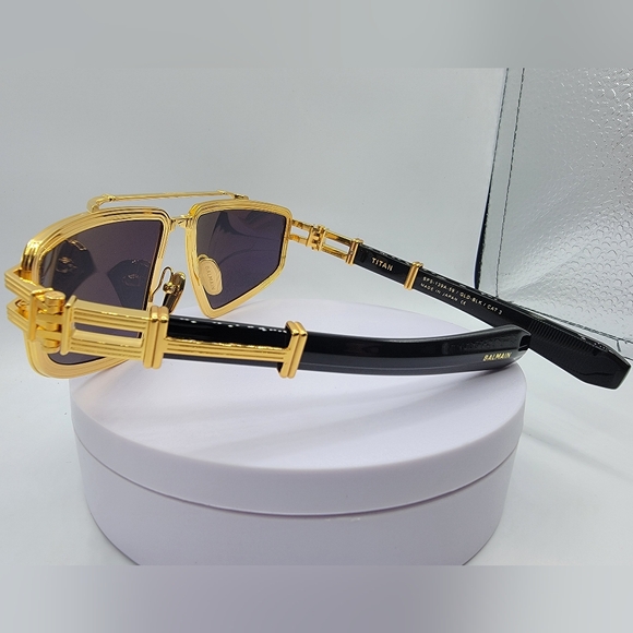 Balmain BPS-139A-59 /GLD -BLK /CAT3 Made in Japan - Picture 12 of 16